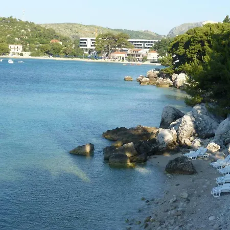 Apartamento Two Bedroom Spacious Apartment, Mlini